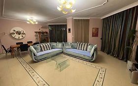 Mak Apartments
